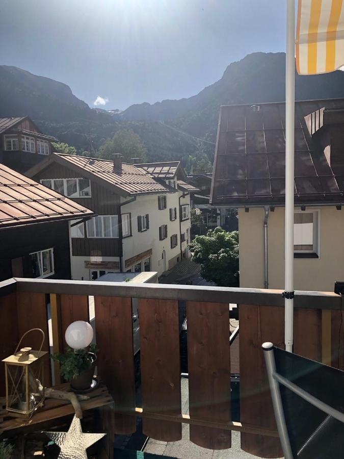 Im Herzen Von *